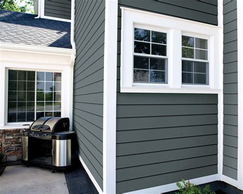 Haven® Insulated Siding In Midnight Surf Traditional Exterior