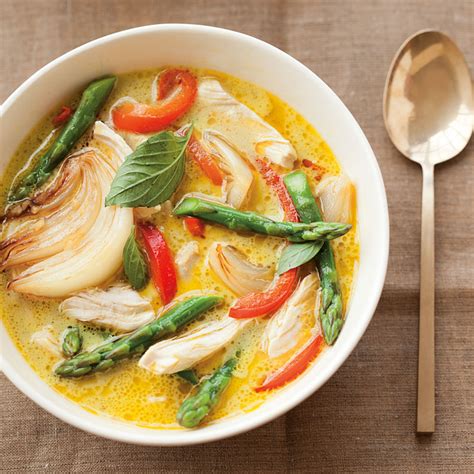 Bring to a simmer and lower the . Thai Chicken Curry | Williams-Sonoma Taste
