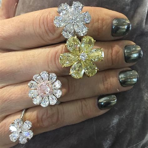 Rahaminov Diamonds. Fancy-colored diamond ring. | Colored diamond rings, Colored diamonds ...
