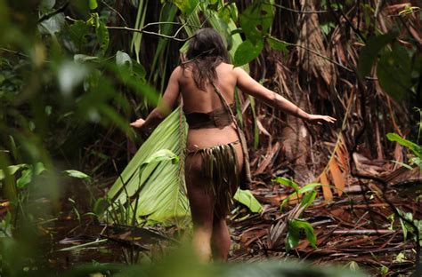 Naked And Afraid Jungle Reality On Discovery The New York Times