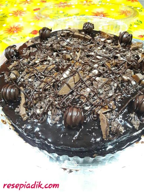 Cara membuat topping kek coklat moist leleh yang sedap! Resepi Kek Coklat Leleh - Resepi Adik