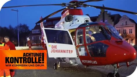 Notfall Rettung Eines Herzpatienten Mit Dem Hubschrauber Achtung