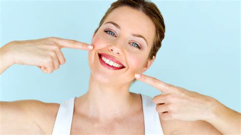 Um marca de evening wear, que reflete a elegância natural de nossas consumidoras. 9 tips om je tanden op een natuurlijk manier witter te maken - Interesticle