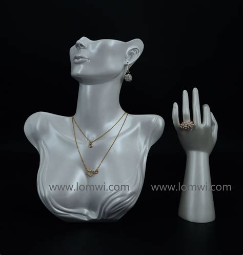 Jewelry Mannequins Set Necklace And Hand White Black Red Green Earring