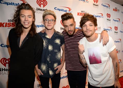See The One Direction Guys Sing The Bands Classics During Their Solo Shows