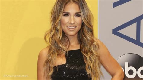 Jessie James Decker Shares Bikini Photos Opens Up About Body Insecurities