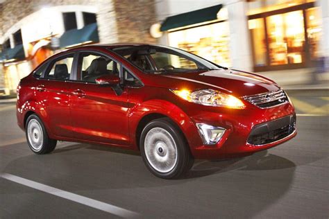 2012 Ford Fiesta Review Specs Pictures Price And Mpg