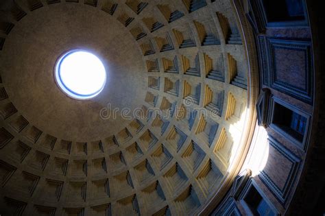 The Pantheon In Rome Italy Editorial Photo Image Of Church Ceiling