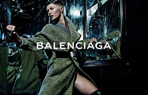 Balenciaga Fall Winter 2014 Ad Campaign Featuring New Modernized Totes 