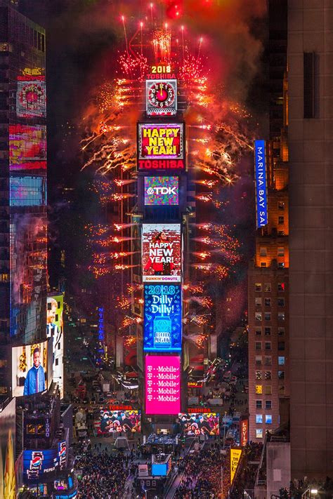In time, it has become the symbol of this vibrant metropolis, with its huge, illuminated advertising hoardings: One Times Square — Sherwood Equities