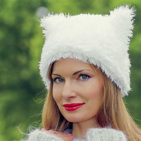 cute white kitty hat cat fuzzy hat handmade cat hat by supertanya supertanya