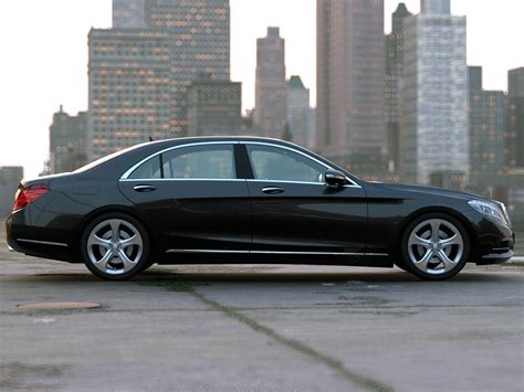 Having set the standards for luxury automobiles for almost a century, mercedes never rest on their laurels and continue to produce astounding vehicles. Mercedes Benz S-Class LWB 2017 3D Model - FlatPyramid