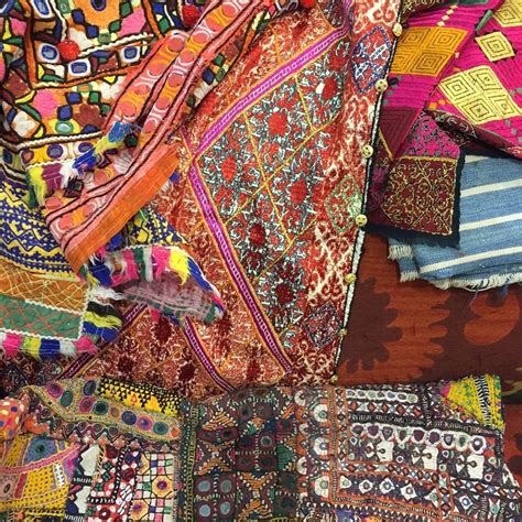 Shopping In India With The Fashion Worlds Textile Guru Vogue