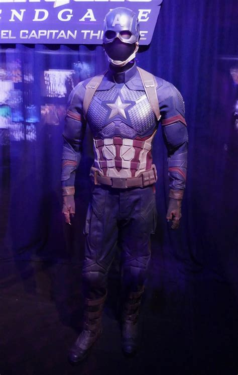 Hollywood Movie Costumes And Props Captain Marvel And Captain America