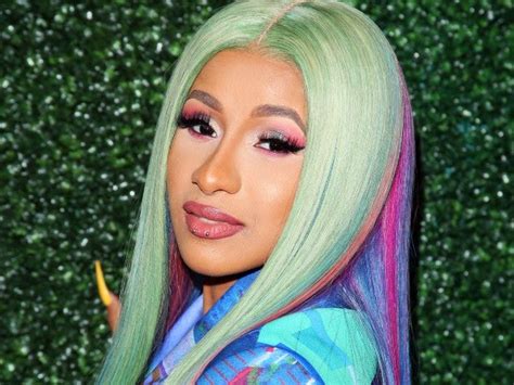 Wap hairstyle remake cardi b megan thee stallion who wore it better episode 1. Cardi B's Chain Link Ponytail In The 'WAP' Video Is ...