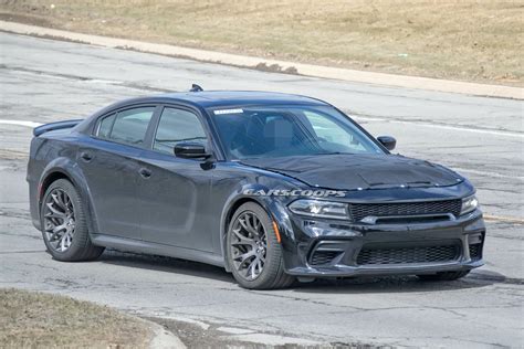 Yes Totally Unnecessary Yet Awesome 2021 Dodge Charger Hellcat Redeye