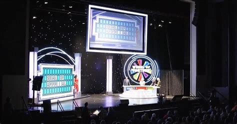 What Is Wheel Of Fortune Live The Traveling Game Show Explained