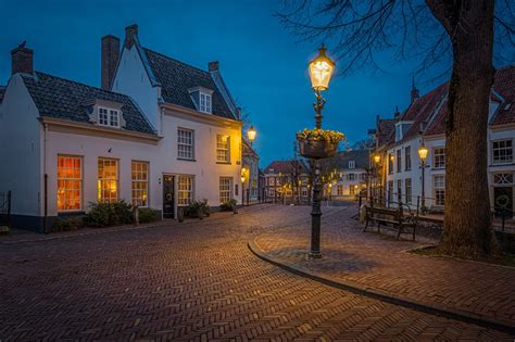 Фотография Нидерланды Amersfoort, Utrecht Улица Вечер Уличные фонари