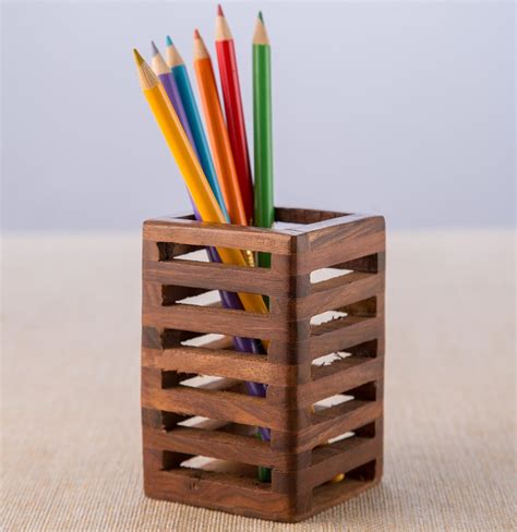 Rusticity Indian Sheesham Decorative Mesh Design Wooden Pen Pencil