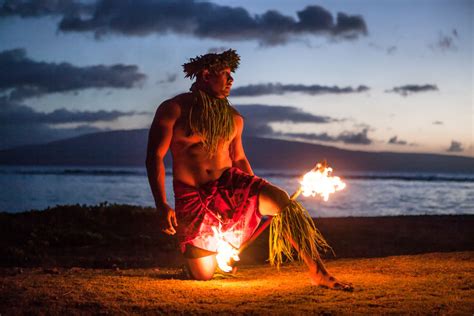 Best Luaus On The Big Island For An Authentic Experience