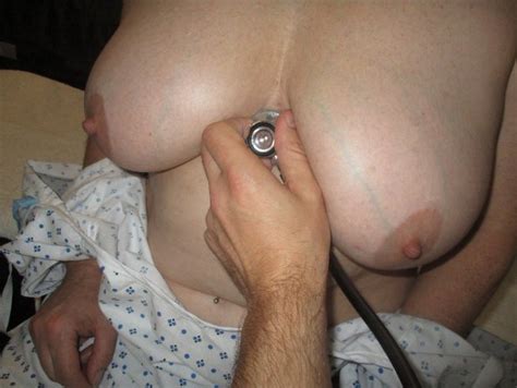 listening to busty patient s heartbeat with cufo510