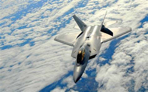 The Military Us Aircraft F22 Raptor Wallpapers And Images Wallpapers