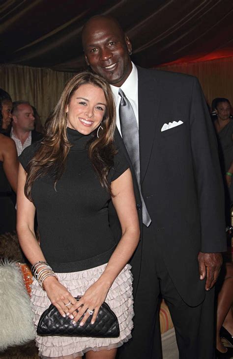 Who Is Michael Jordans Wife All About Yvette Prieto
