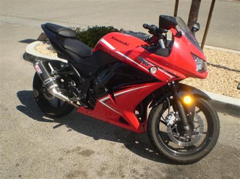 Модель бюджетного спортивного мотоцикла kawasaki ninja 250r появилась в 2008 году, придя на смену kawasaki zzr 250. Buy 2012 Kawasaki Ninja 250R on 2040-motos