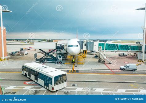 Busy Airport Scene Editorial Photo Image Of Parking 61528416