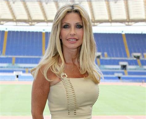 Paola Ferrari vs Gandolfi è guerra tra le donne del calcio