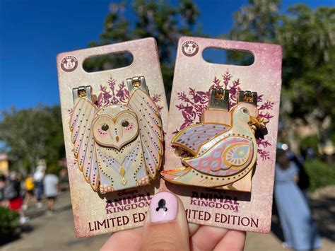 Photos New Limited Edition Merry Menagerie And Tree Of Life Holiday