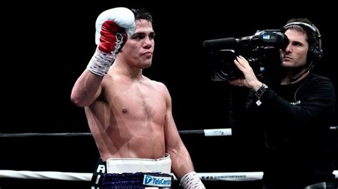 Pagó la vuelta de margaritas a … Por el COVID-19, Brian Castaño no podrá pelear por la ...