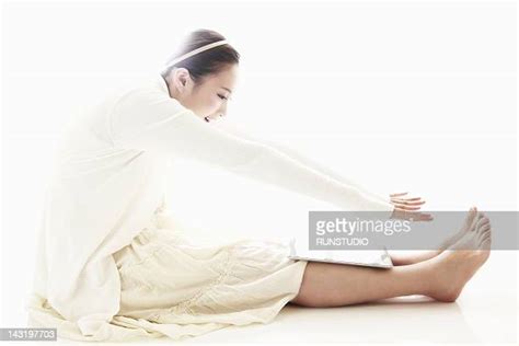Woman Sitting Legs Spread Photos Et Images De Collection Getty Images