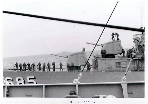 Uss Picking Dd 685 Fletcher Class Destroyer Sailors Gun Turrets