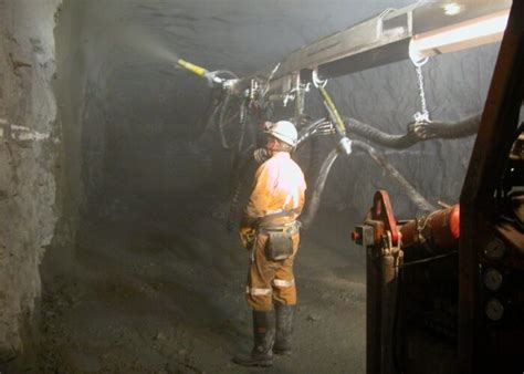 Fiber Shotcrete Reinforcement In Mining Barchip