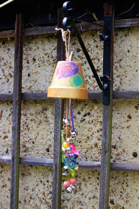 These Wind Chime Crafts Will Pretty Up Your Garden