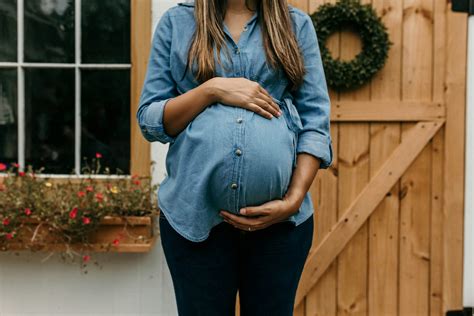 10 Techniques For Managing Stress During Pregnancy