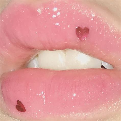 Pin By Bunny🌸 On Mood Aesthetic Makeup Pink Lips Pink Aesthetic