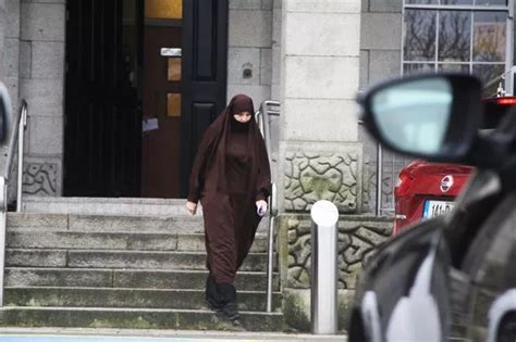 Lisa Smith Pictured For The First Time Since Being Released On Bail Irish Mirror Online