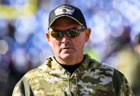 Hell Of A Week For Mike Zimmer Beats Packers Former Maxim Model Comes