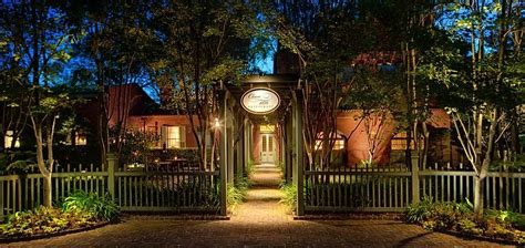 10 Most Romantic Restaurants In South Carolina