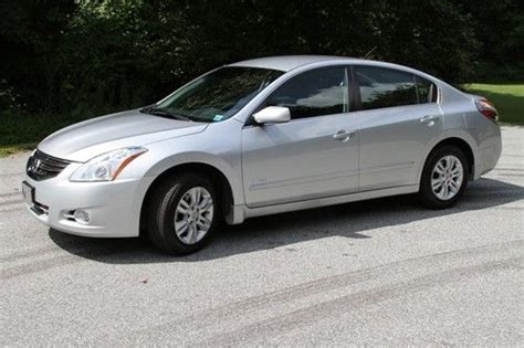 If the motor stops during operation, wait 30 seconds, then reactivate the switch. Buy used 2010 Nissan Altima Hybrid Sedan 4-Door 2.5L in ...