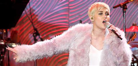 Miley Cyrus Tickets Tour Dates Vivid Seats