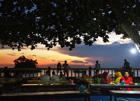 Best Travel Indonesia Keseruan On The Beach Melawai Balikpapan