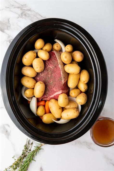 Easy Slow Cooker Rump Roast Recipe