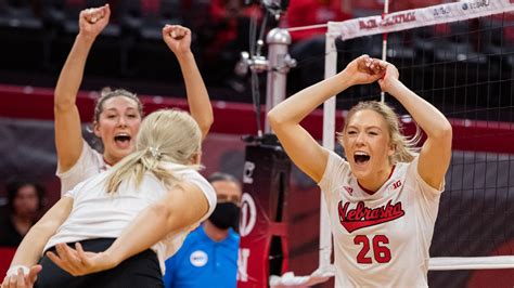 Husker Volleyball Will Be On National Tv More Than A Dozen Times This