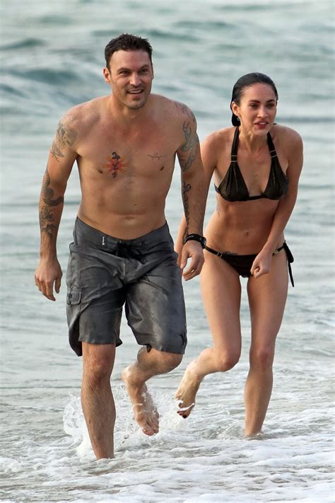 Megan Fox In Tiny Bikini Showing Off Her Perfect Abs On The Beach In Maui Porn Pictures Xxx