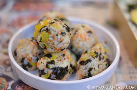 Best korean rice cake soup! Korean Rice Balls | Also add kimchi; use a different ...