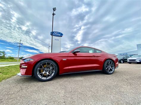 2020 Ford Mustang Ecoboost® Premium Rapid Red 23l High Performance