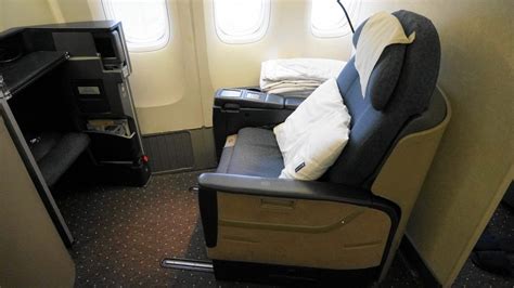 United Airlines 1st Class Seating